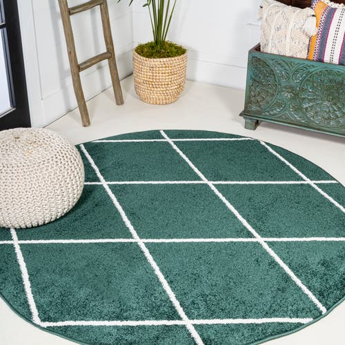 Jonathan Y Cole Minimalist Diamond Trellis Area Rug In Green/white