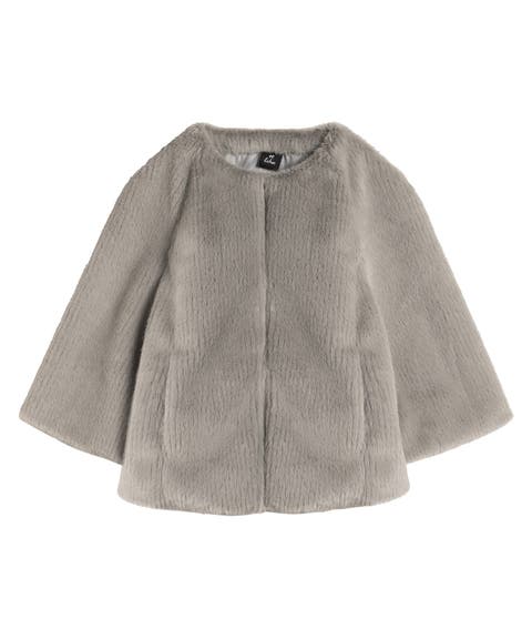 Collarless Fur Jacket With Raglan Sleeves