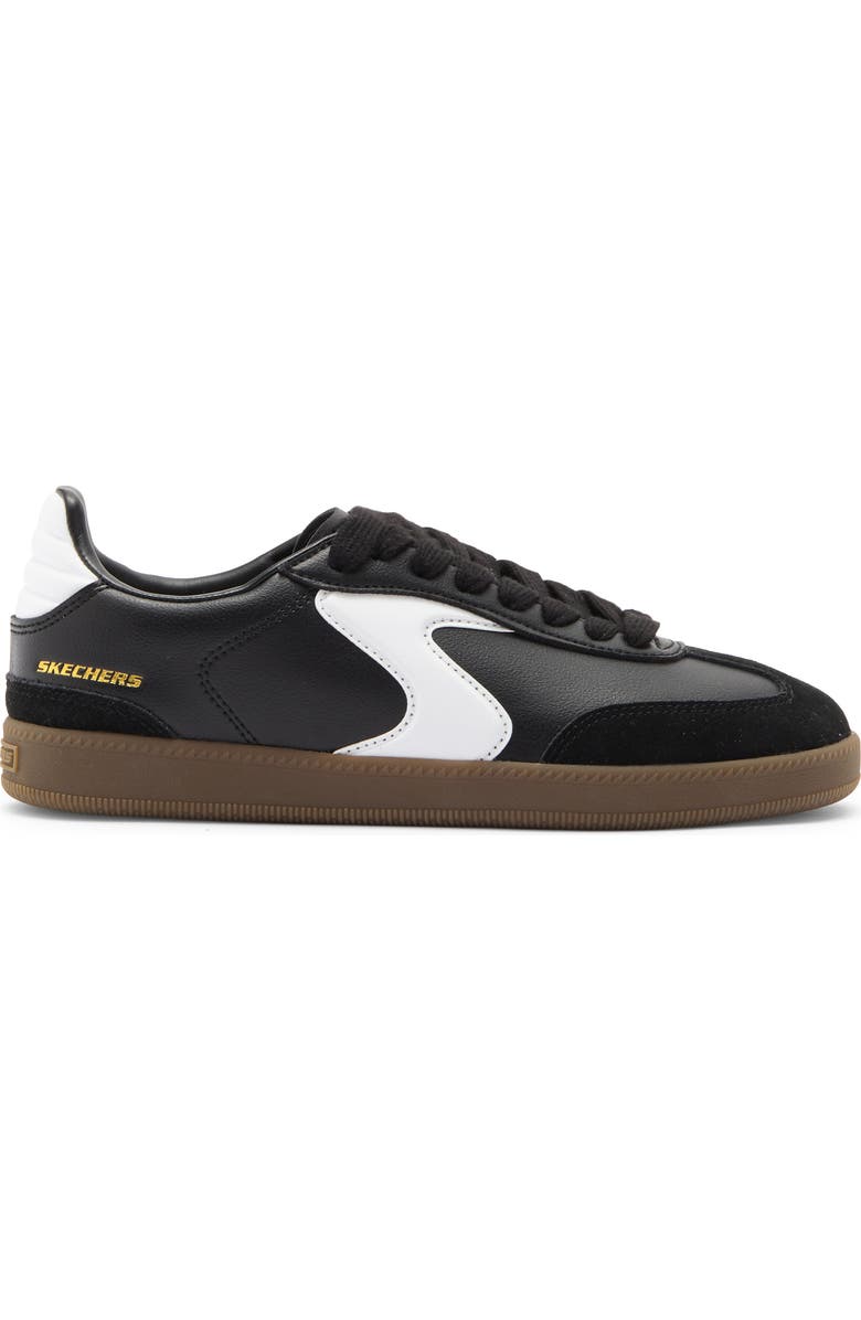 SKECHERS Kids' Hotshot Junior Varsity Sneaker, Alternate, color, Black/ White