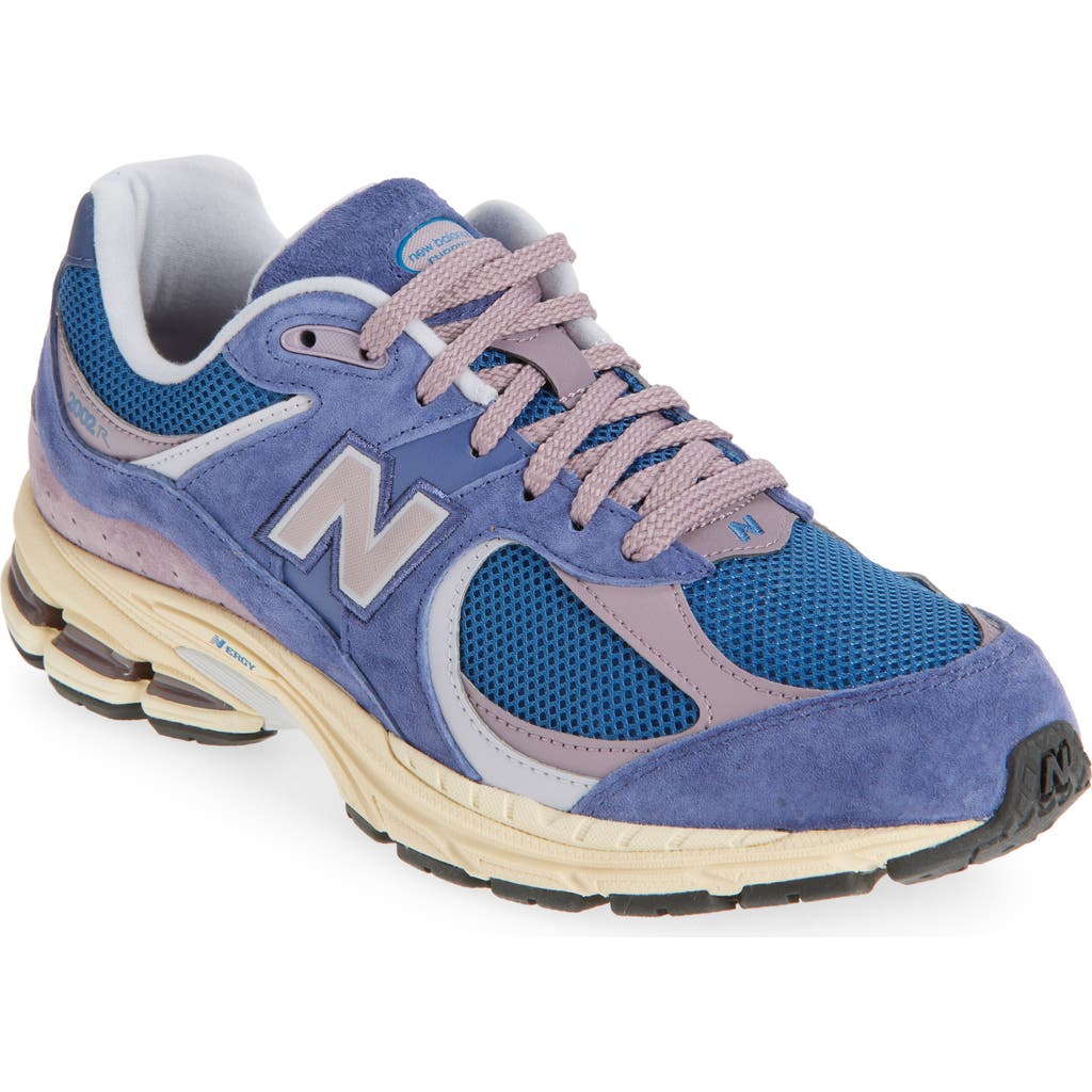 New Balance Gender Inclusive 2002r Sneaker