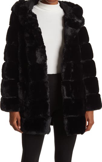 Store BCBGMAXAZRIA faux fur cape XS/S