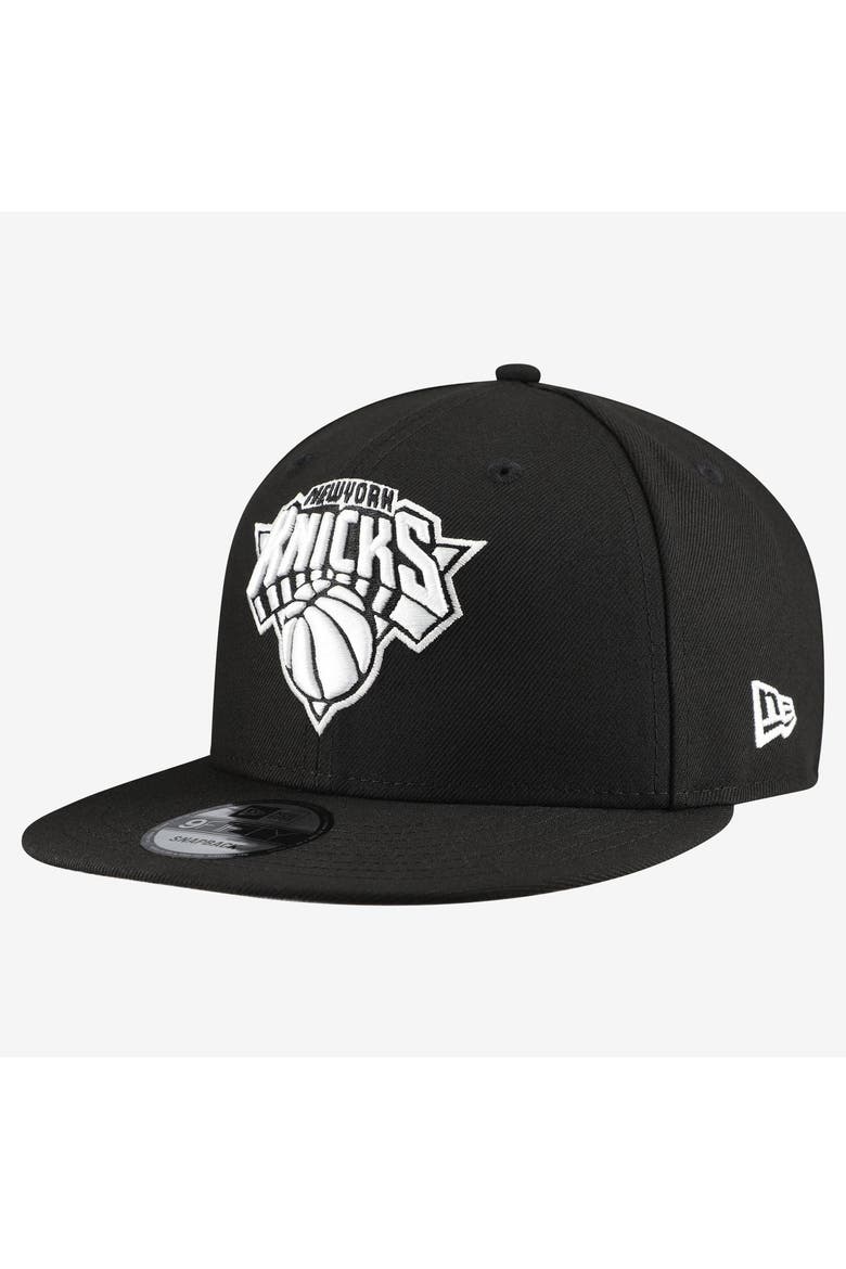 Men's New Era  Black New York Knicks Team 9FIFTY Snapback Hat, Main, color, Black