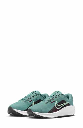 Downshifter 13 Sneaker
