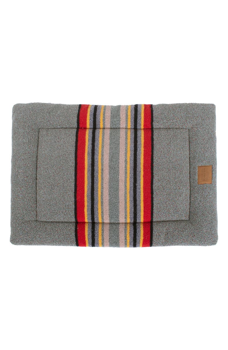 Pendleton Vintage Camp Pet Comfort Cushion, Main, color, Heather Green