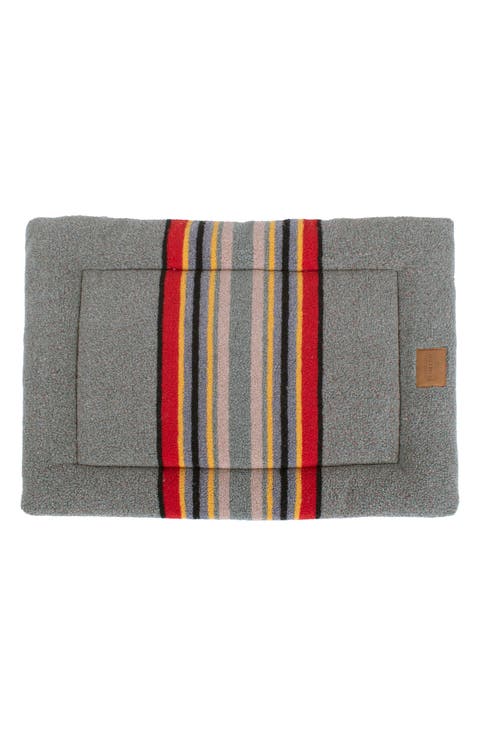 Vintage Camp Pet Comfort Cushion