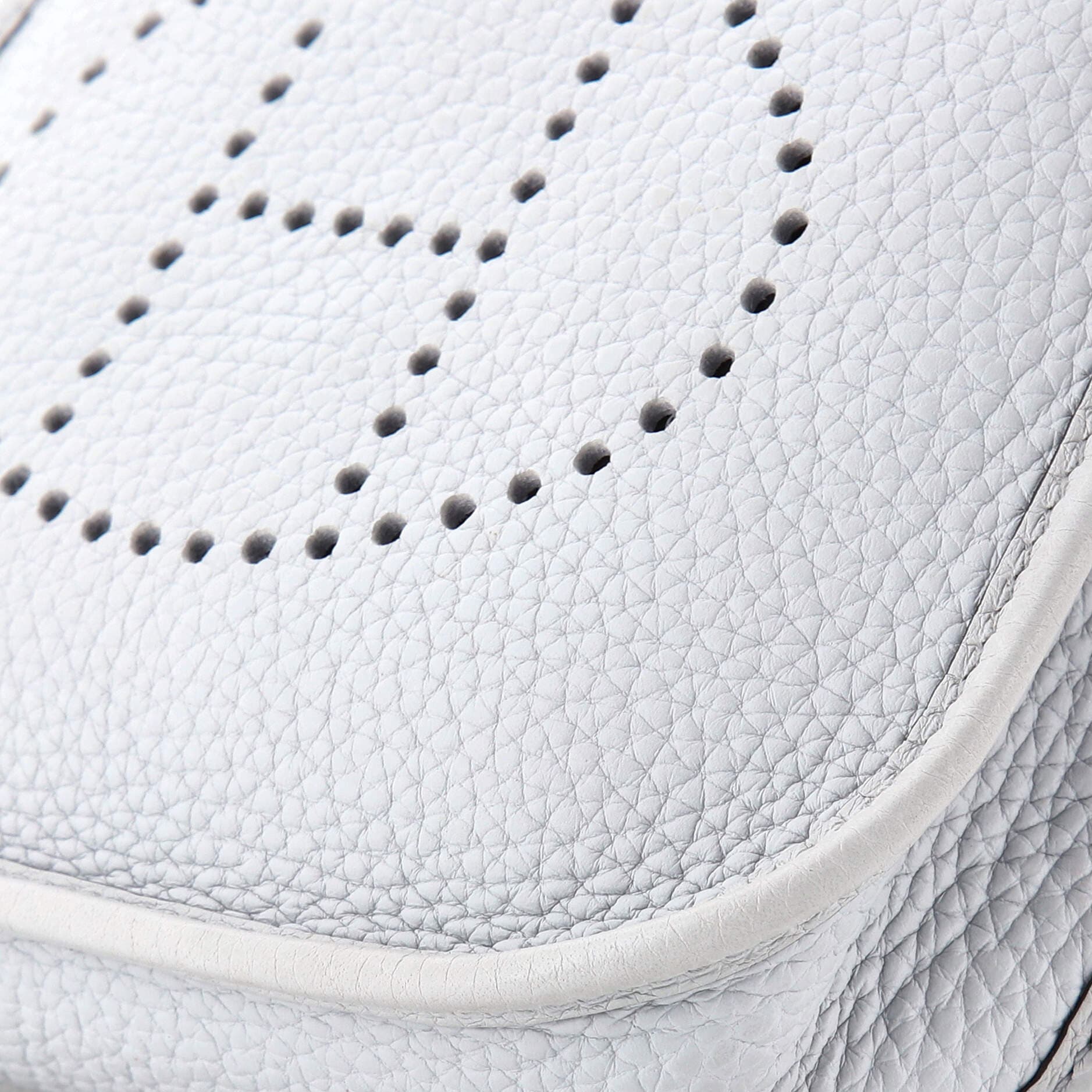 Pre-Owned Hermes Evelyne Bag Gen III Clemence TPM, Alternate, color, 