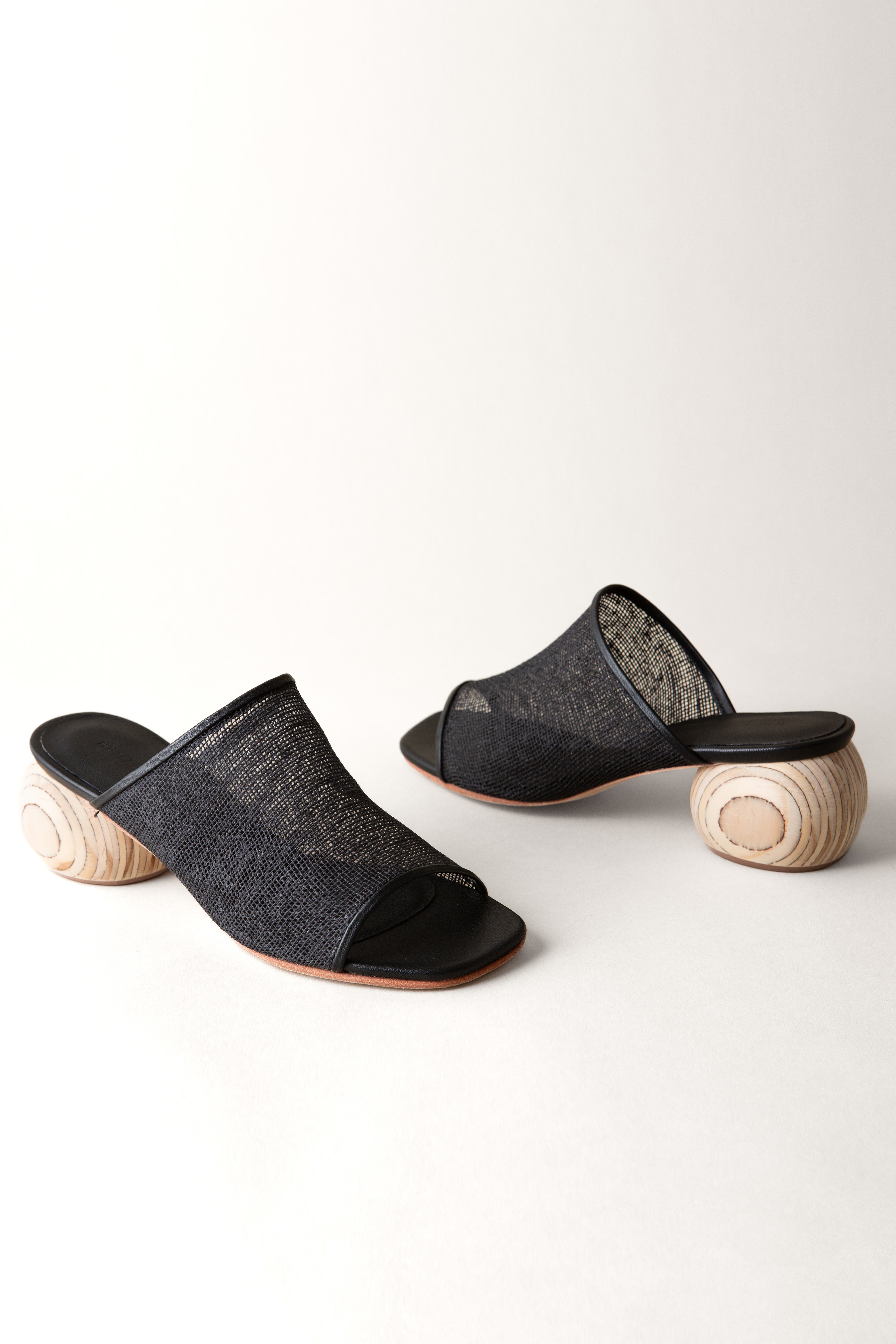 Huma Blanco Milla Natural Jute Slide Sandal, Alternate, color, Coal Jute