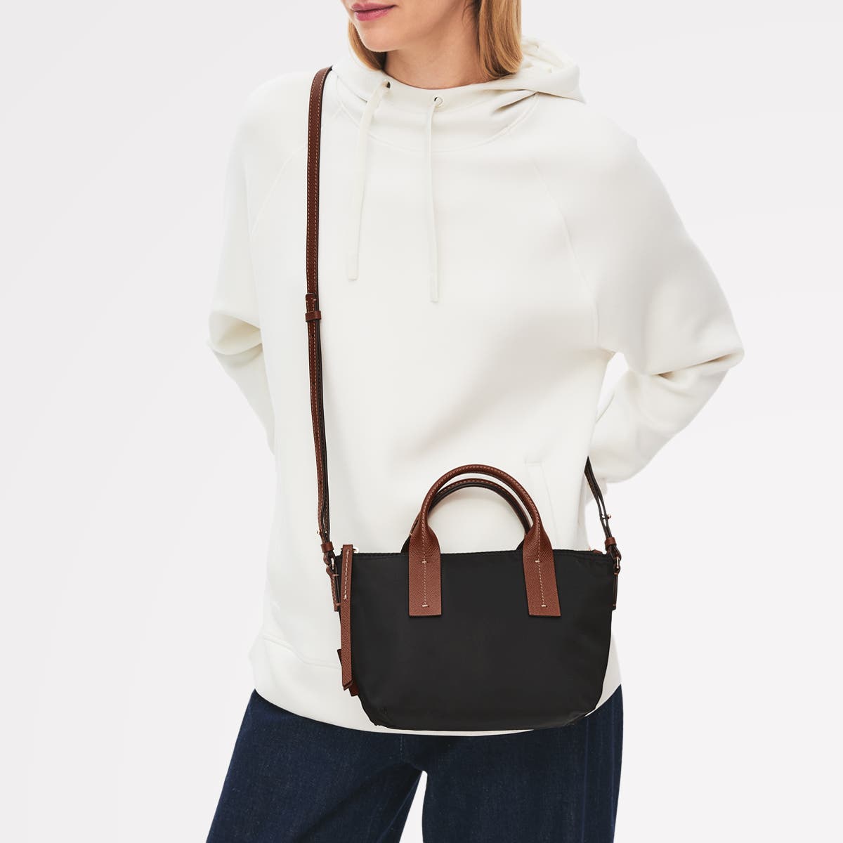 Radley The Townley Small Ziptop Crossbody Bag, Alternate, color, Black