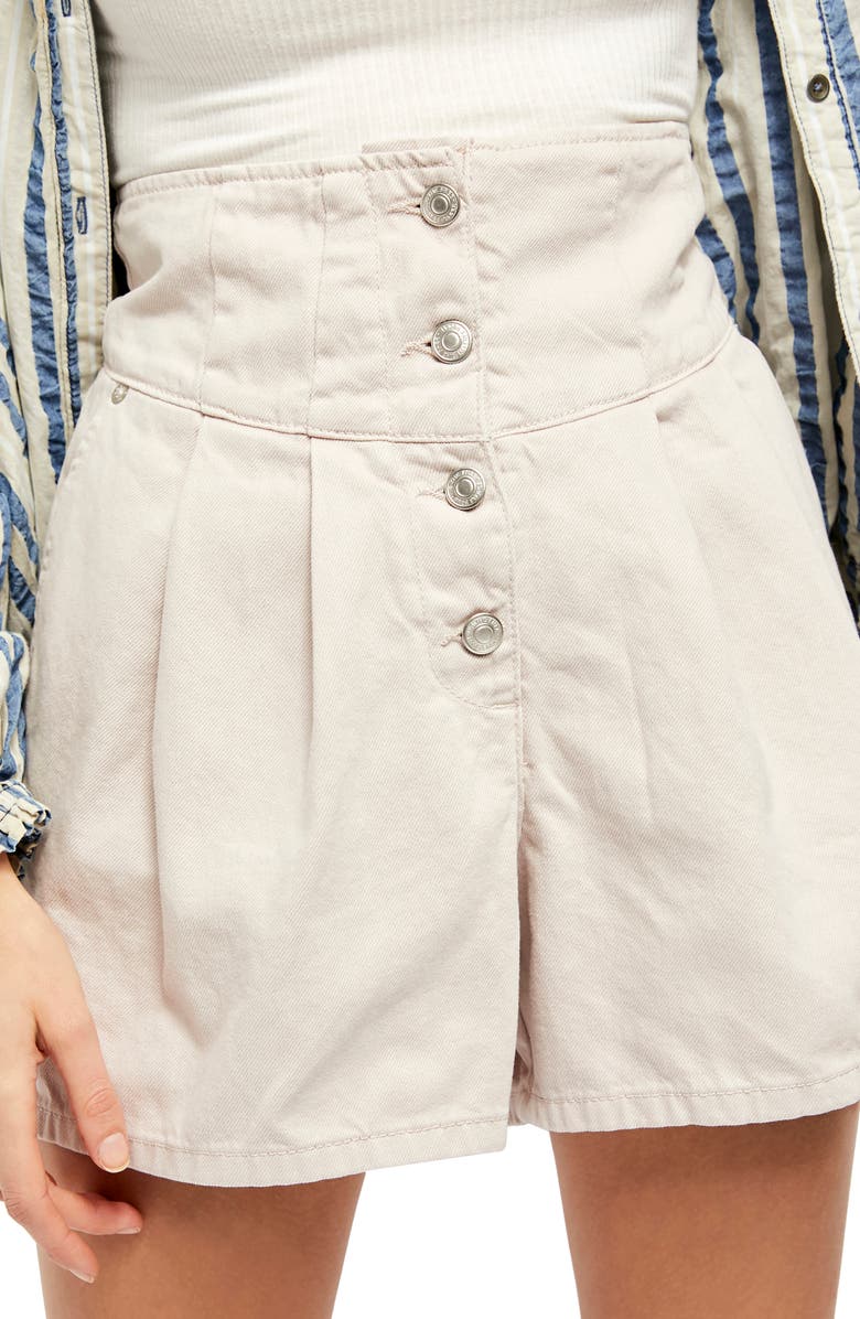 Free People Paris Pleated Denim Shorts, Alternate, color, 