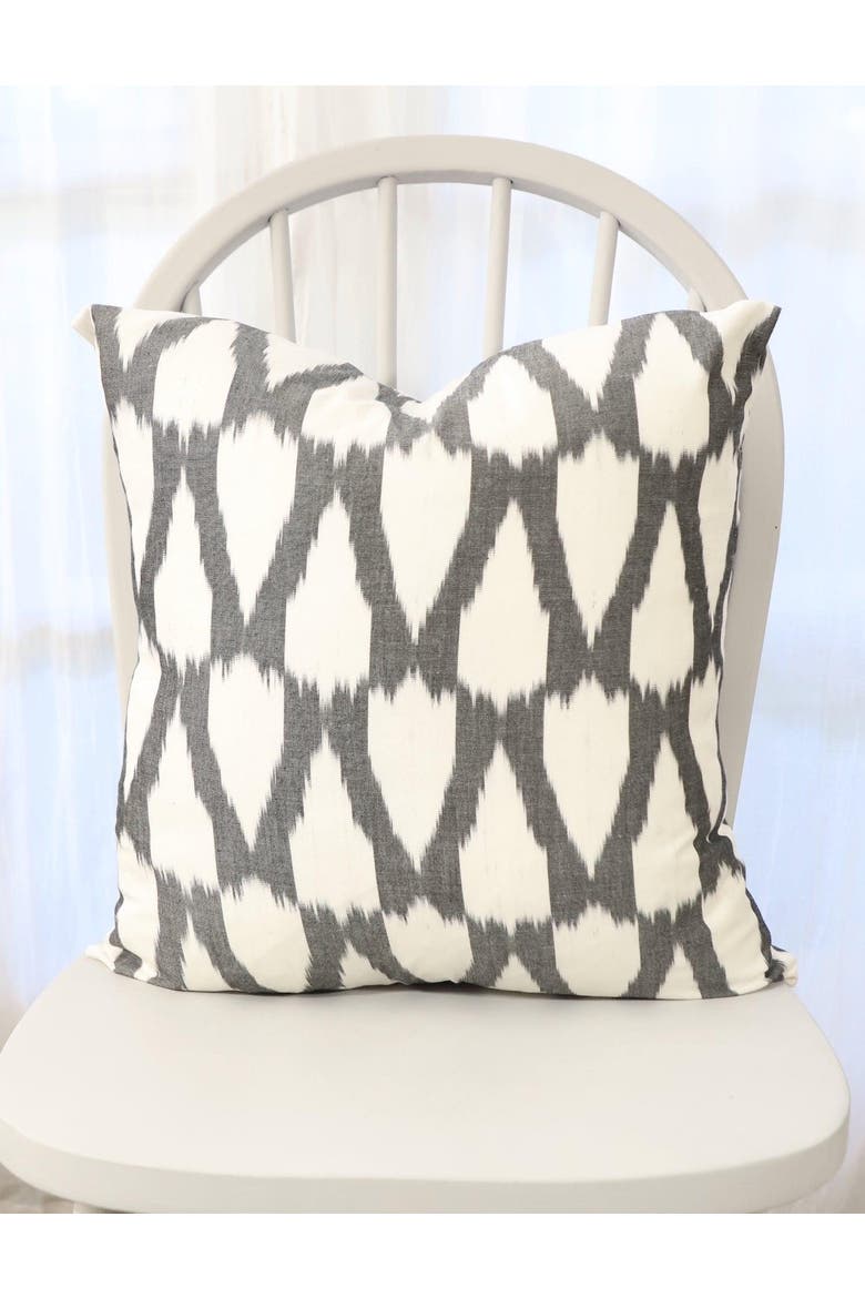 Naomi Throw Pillow Cover, Alternate, color, Black, White