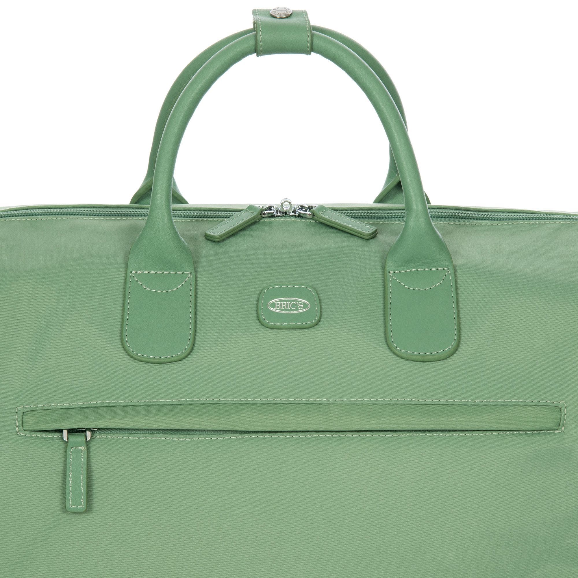 Bric
s Positano 22

 Deluxe Duffle, Alternate, color, Sage Green