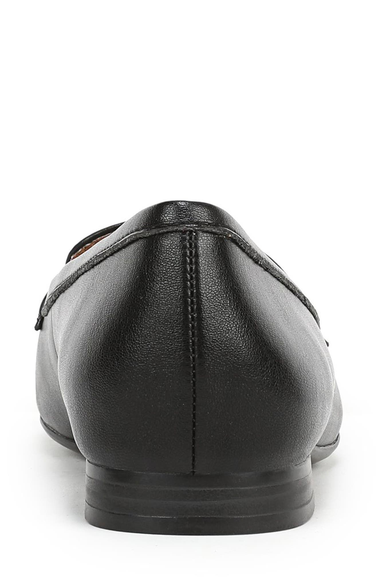 Naturalizer Brody Apron Toe Loafer, Alternate, color, Black