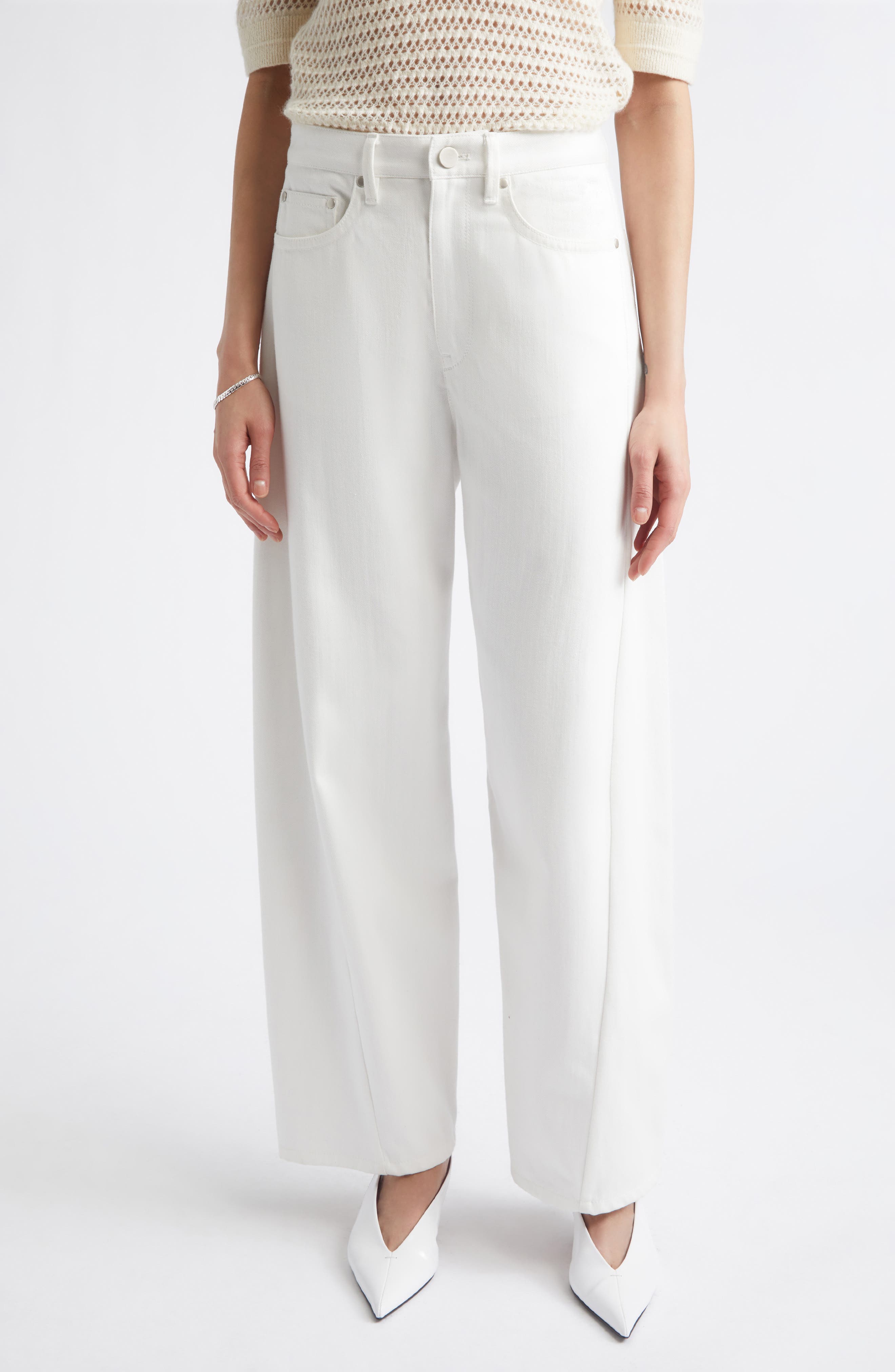 selected WHITE