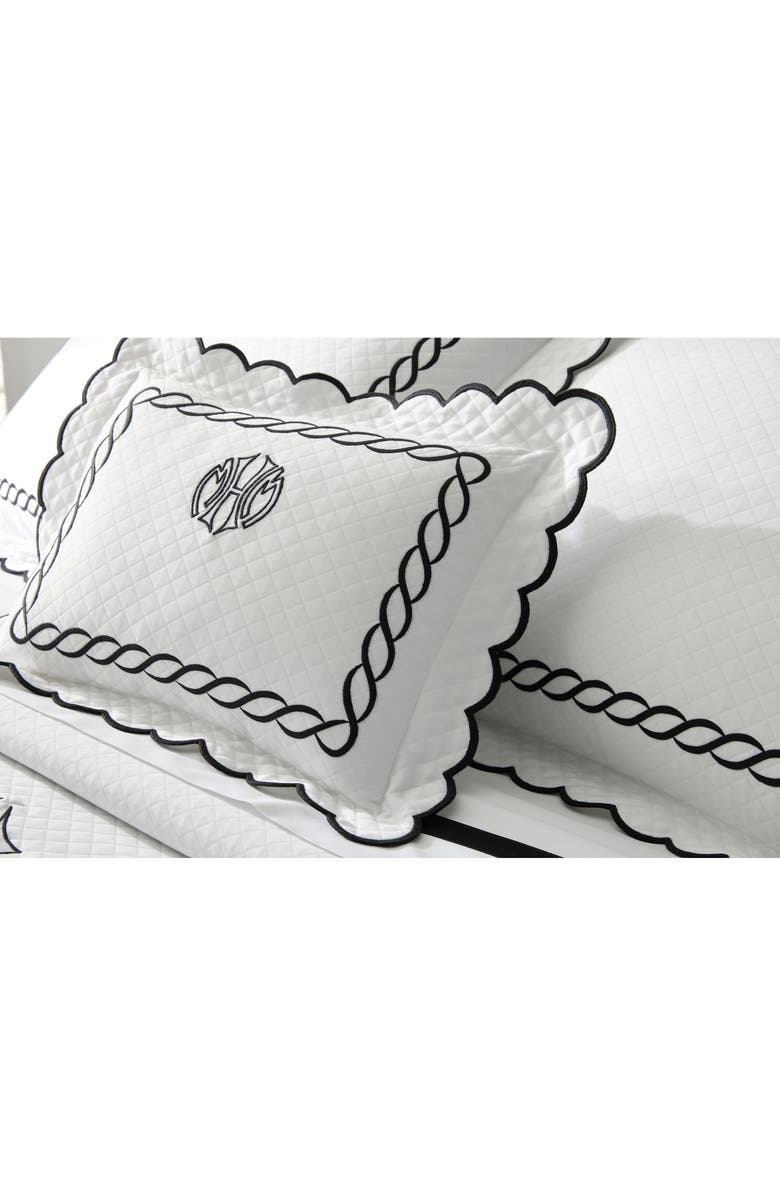 Matouk Classic Chain Scallop Matelassé Pillow Sham, Alternate, color, Black