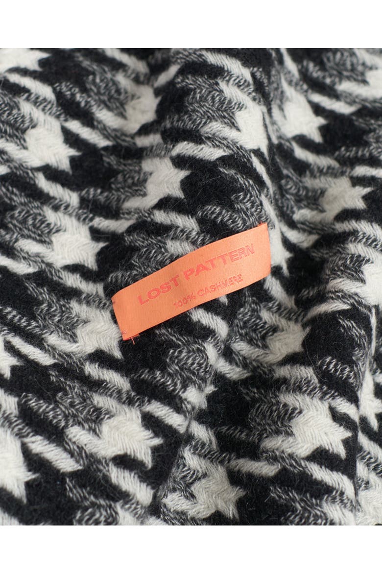 "Houndstooth" Cashmere Scarf, Alternate, color, Black & White