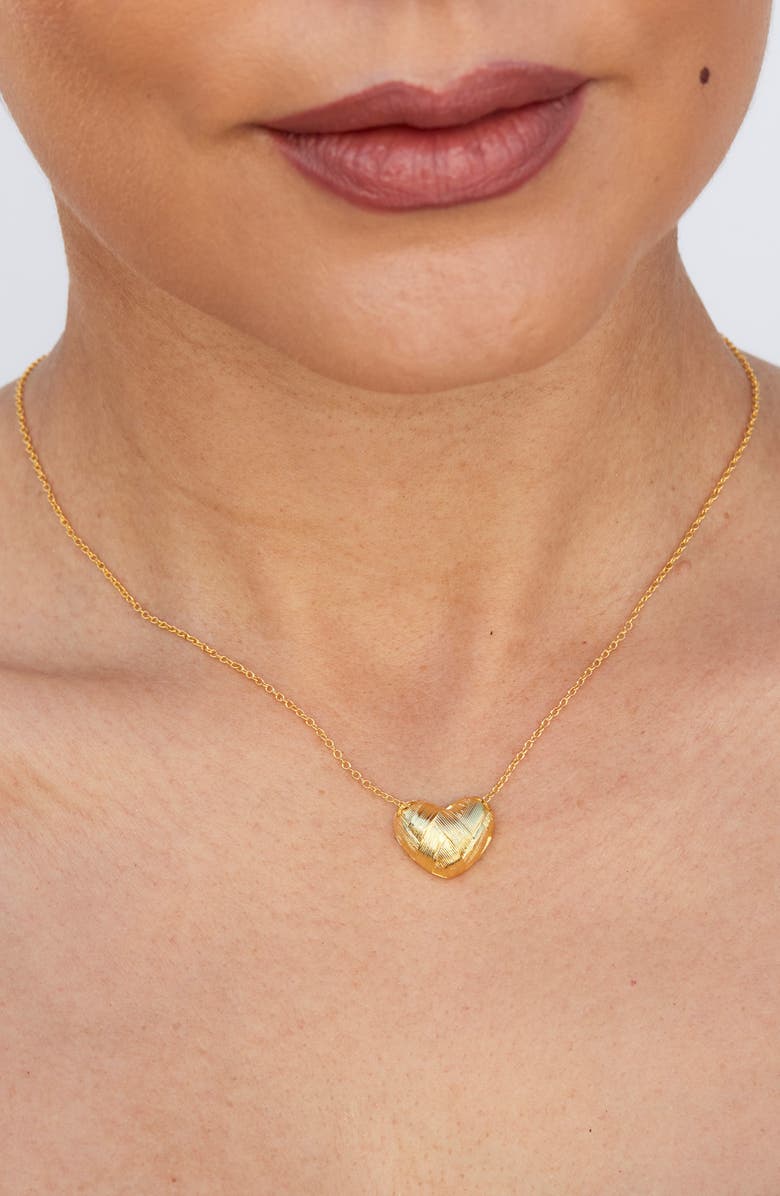 SAVVY CIE JEWELS Basket Weave Wide Heart Pendnant Necklace, Alternate, color, Yellow