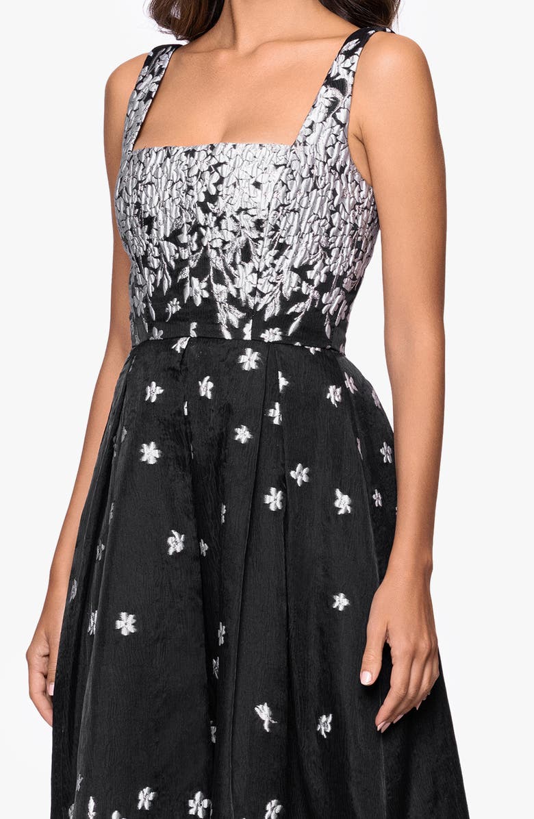 Betsy & Adam Metallic Floral Gown, Alternate, color, Silver/ Black