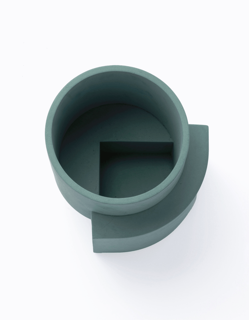 Tortuga Forma Platform Planter Concrete In Green