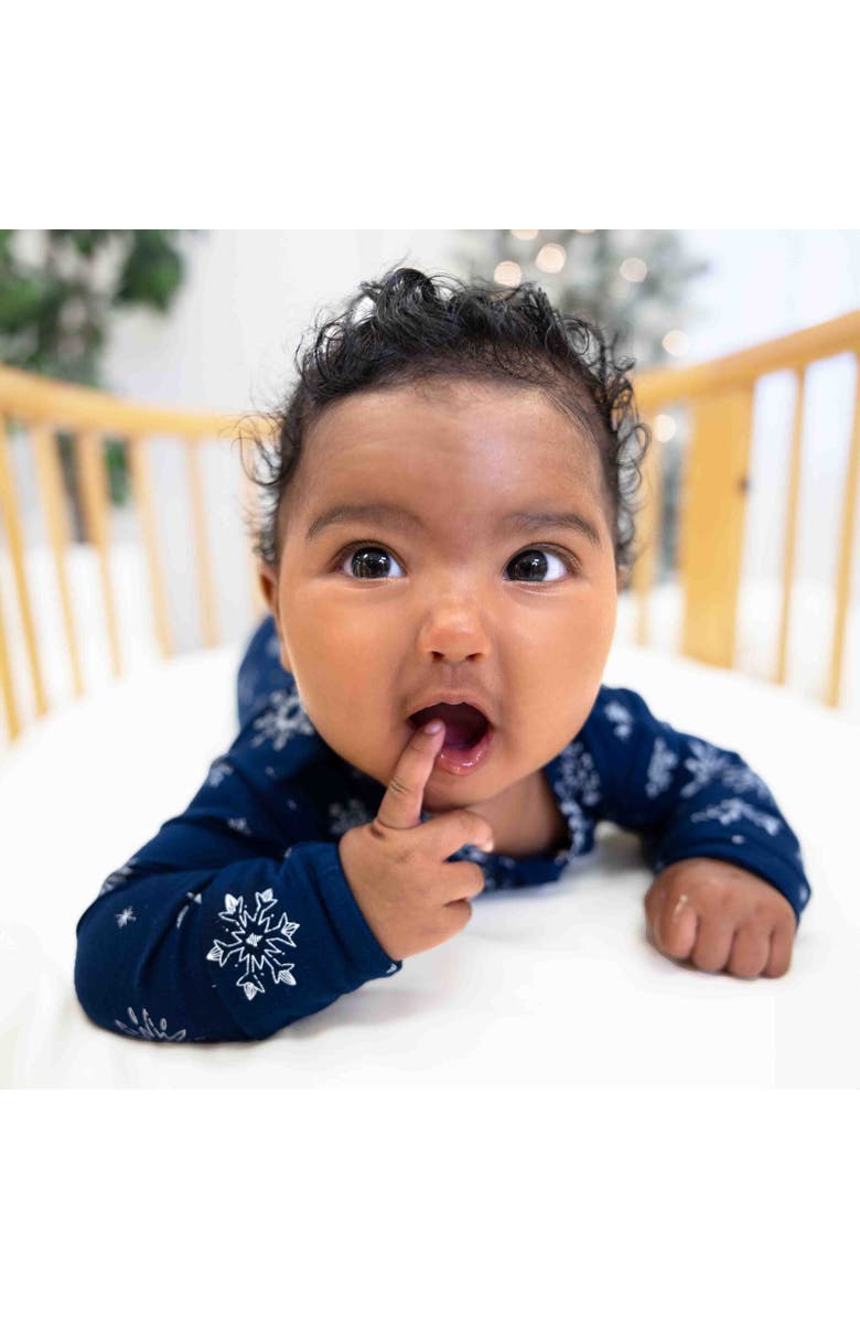 Bellabu Bear Baby Snowflake Convertible Footie, Alternate, color, Snowflake