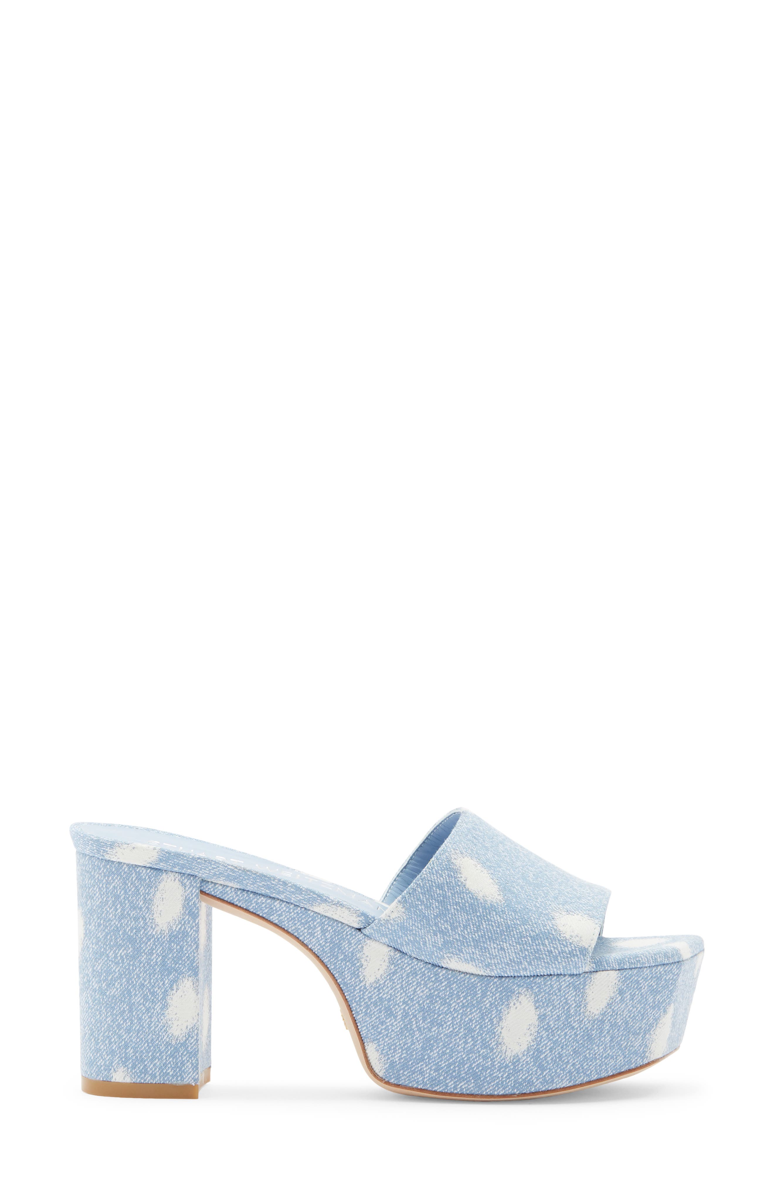 Stuart Weitzman Square High Platform Sandal, Alternate, color, Light