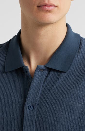 Textured Double Knit Short Sleeve Button-Up Shirt