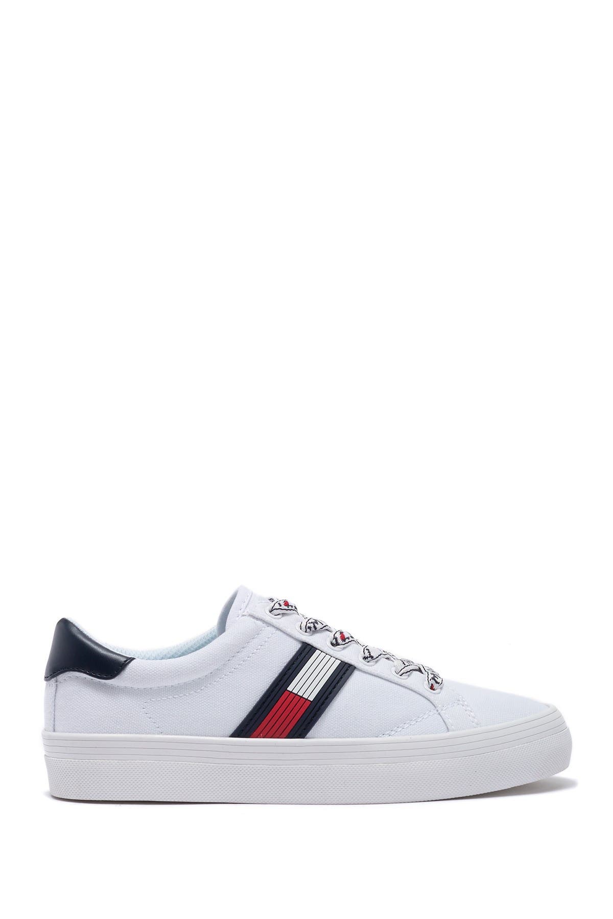 Tommy Hilfiger Fanti Sneaker, Alternate, color, Whmfb