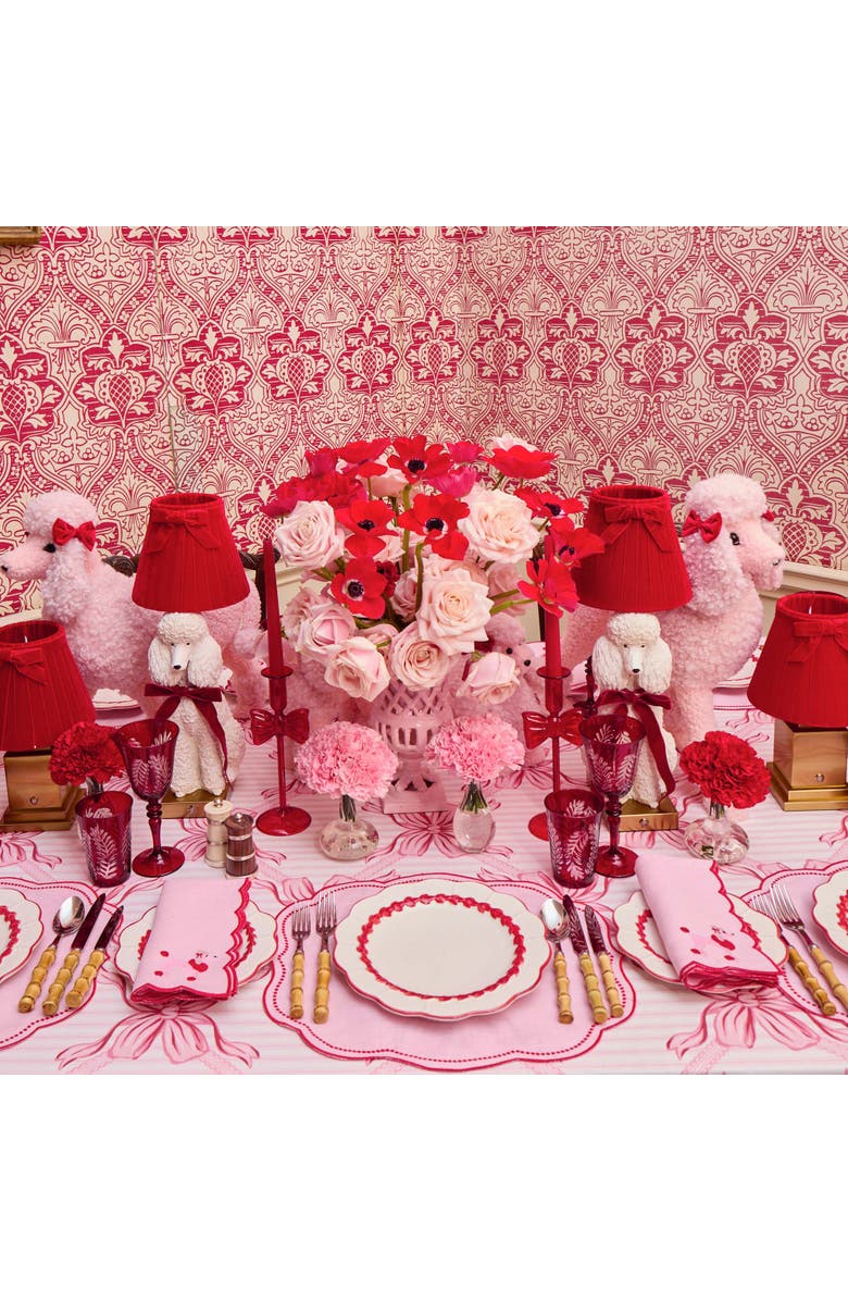 Mrs. Alice Red Laurel Starter Plate, Alternate, color, Red