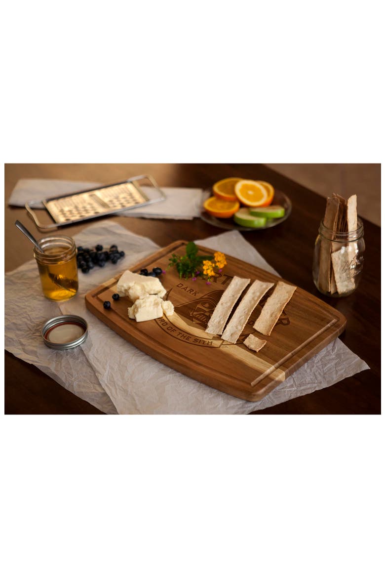 Star Wars™ Darth Vader Ovale Acacia Cutting Board, Alternate, color, BROWN/DARTH