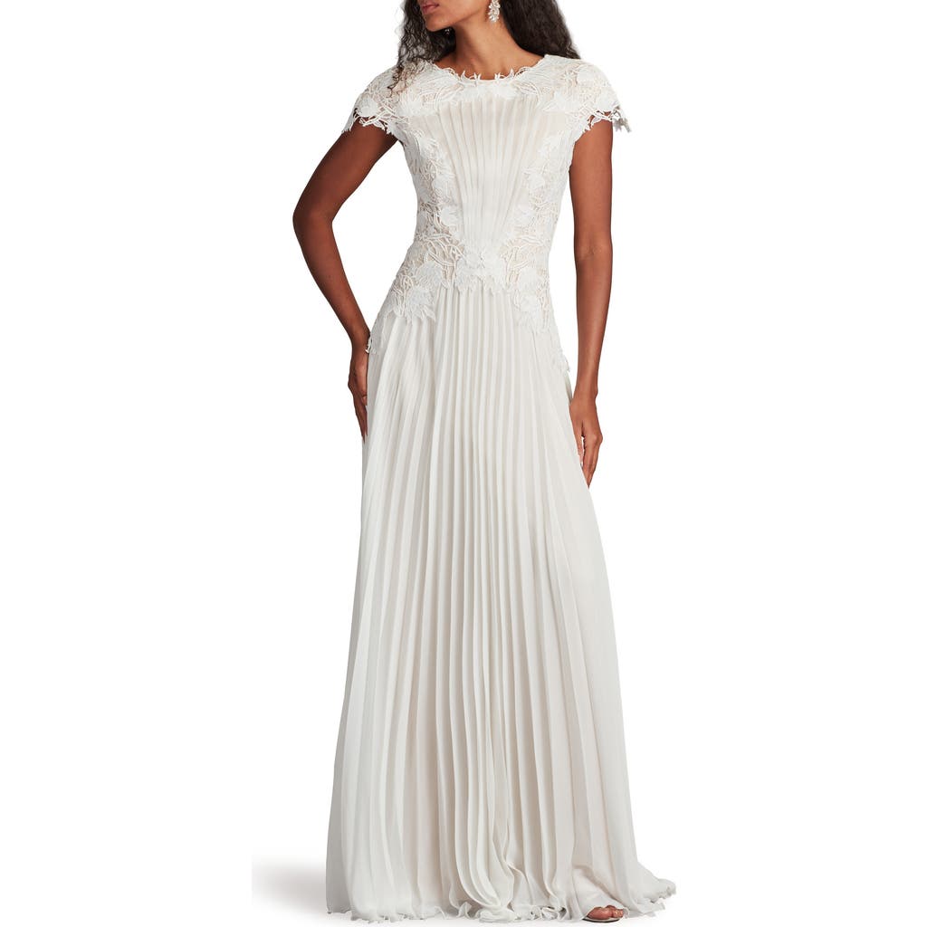 Tadashi Shoji Cassiel Pleated Chiffon Gown In Ivory/petal