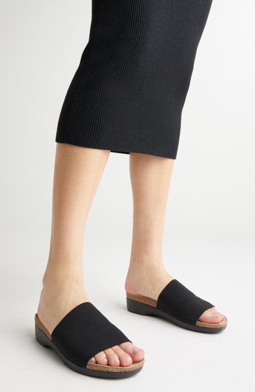 Munro Casita Slide Sandal In Black