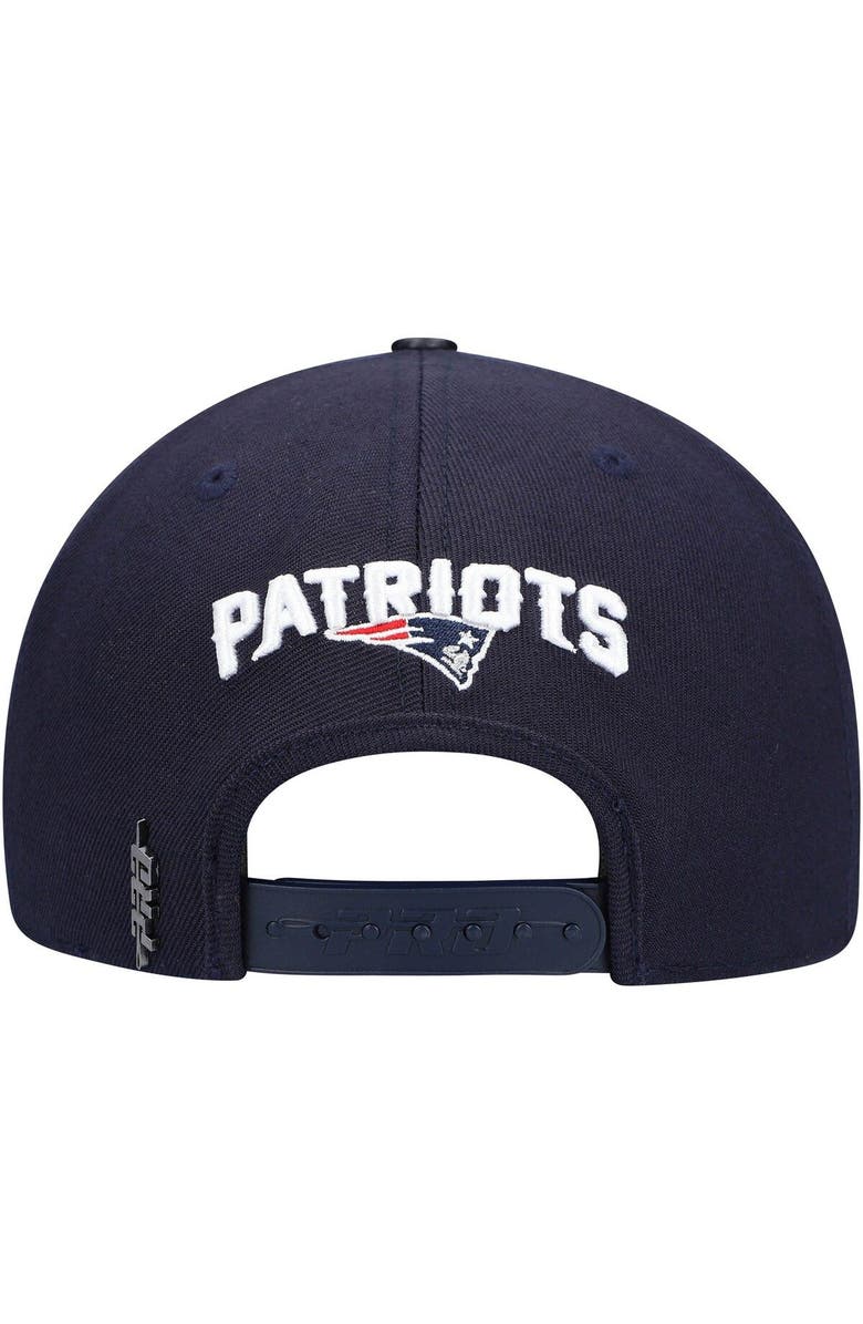 PRO STANDARD Men's Pro Standard Navy New England Patriots Logo Snapback Hat, Alternate, color, 