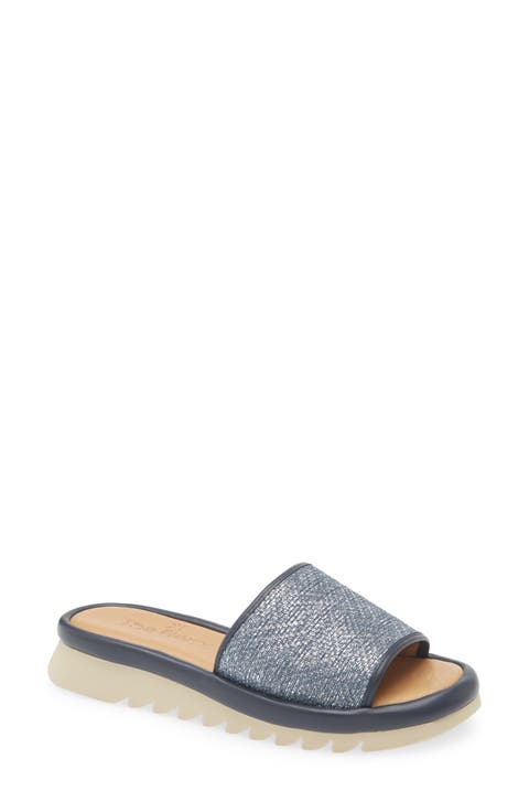 Wilma Slide Sandal (Women)