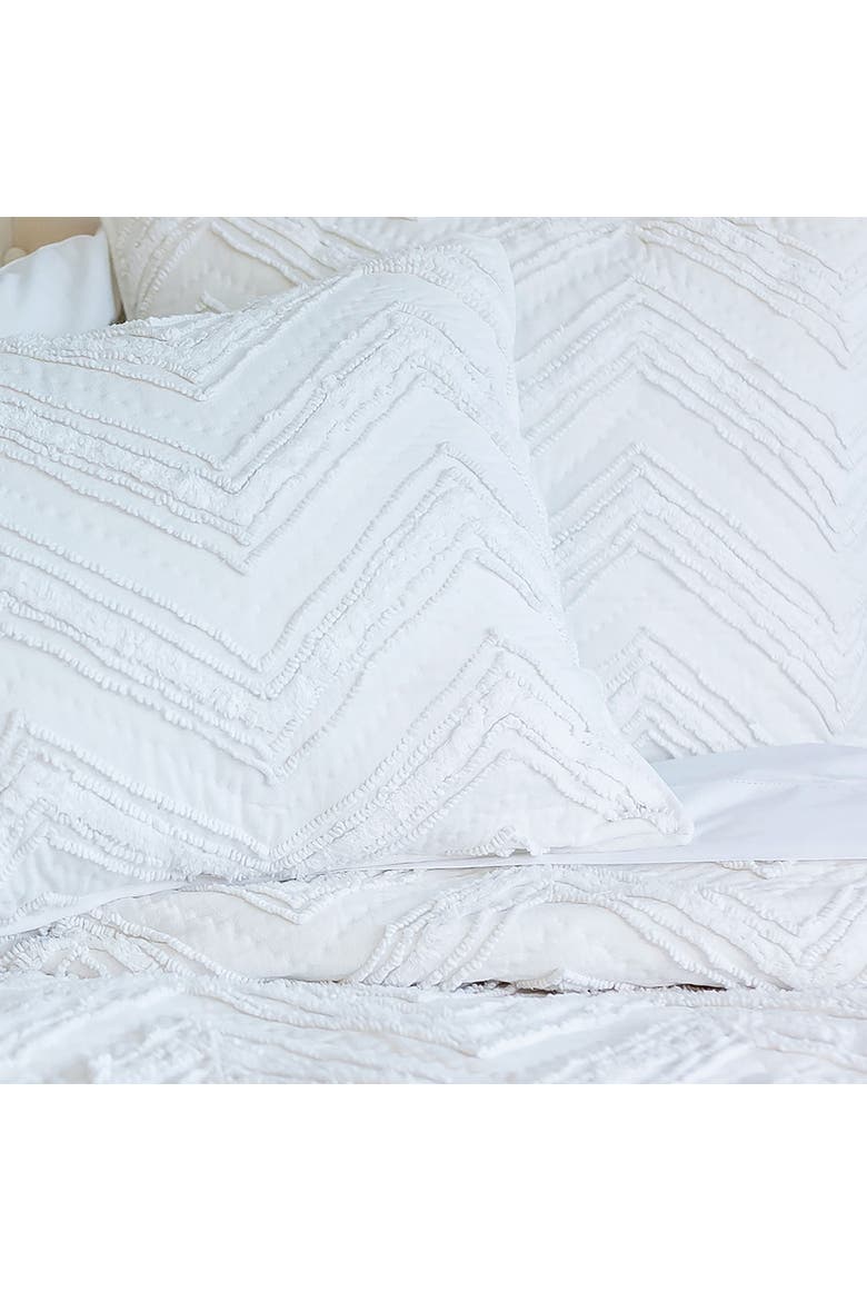Candlewick Dove Quilt, Alternate, color, White