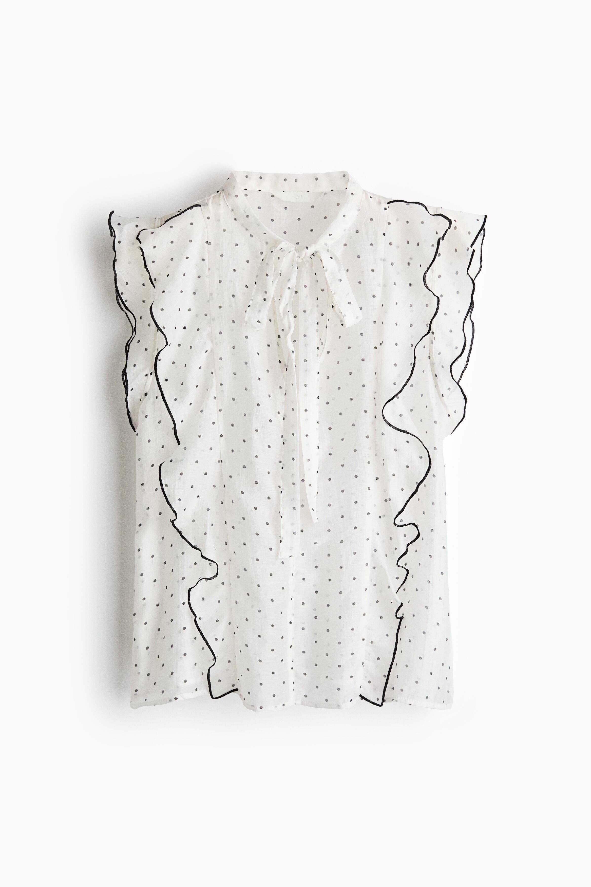selected Cream/polka dot