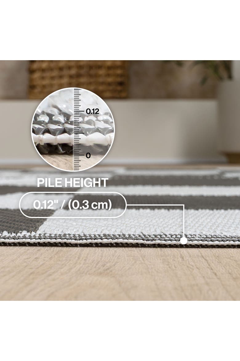 Bishop Geometric Checker Foldable Waterproof Reversible Plastic Straw Outdoor Rug, Alternate, color, Gray/White