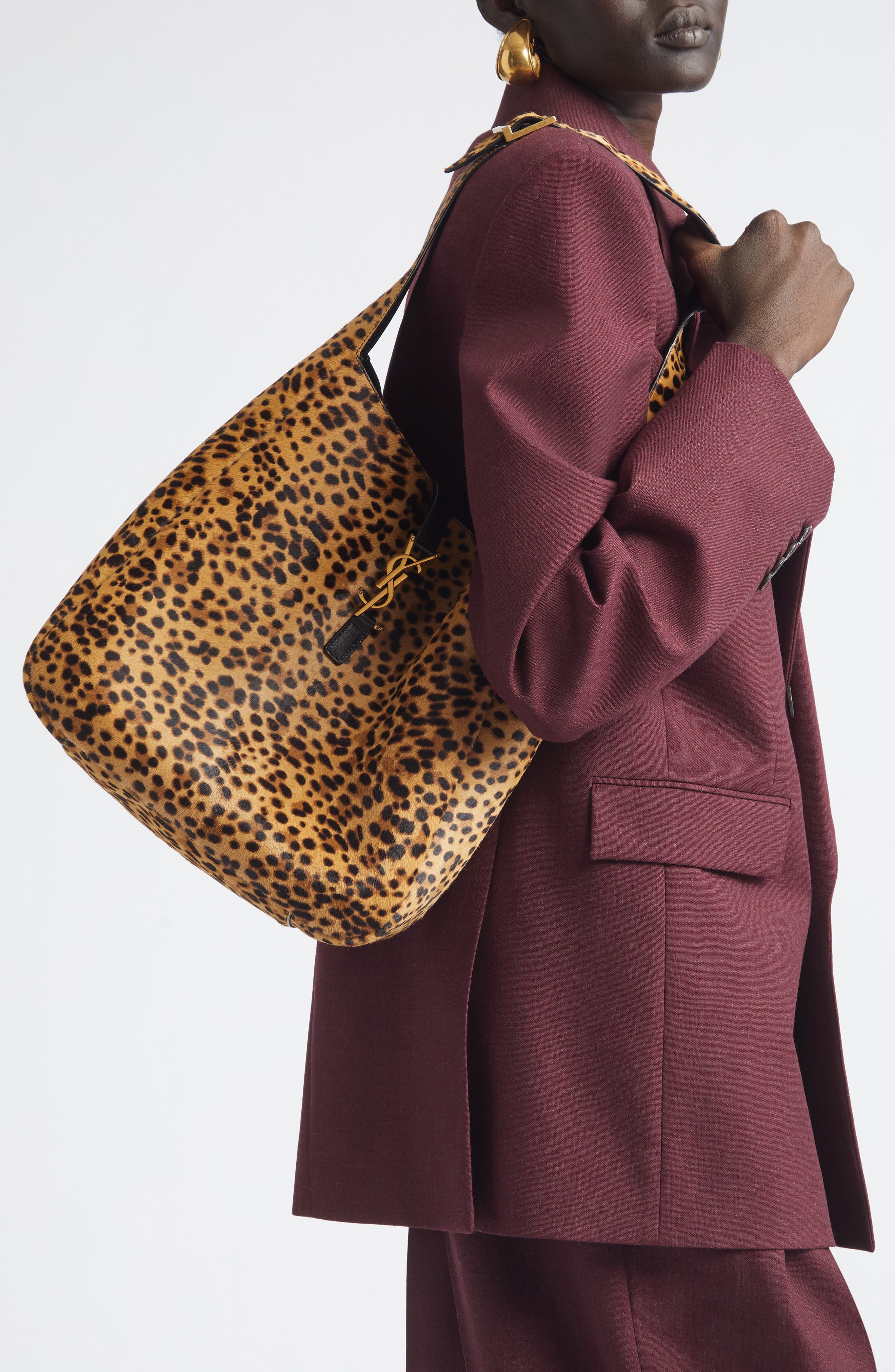 Saint Laurent Large Le 5 à 7 Genuine Calf Hair Shoulder Bag, Alternate, color, Beige/ Noir