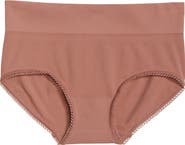 Wacoal Feeling Flexible Briefs