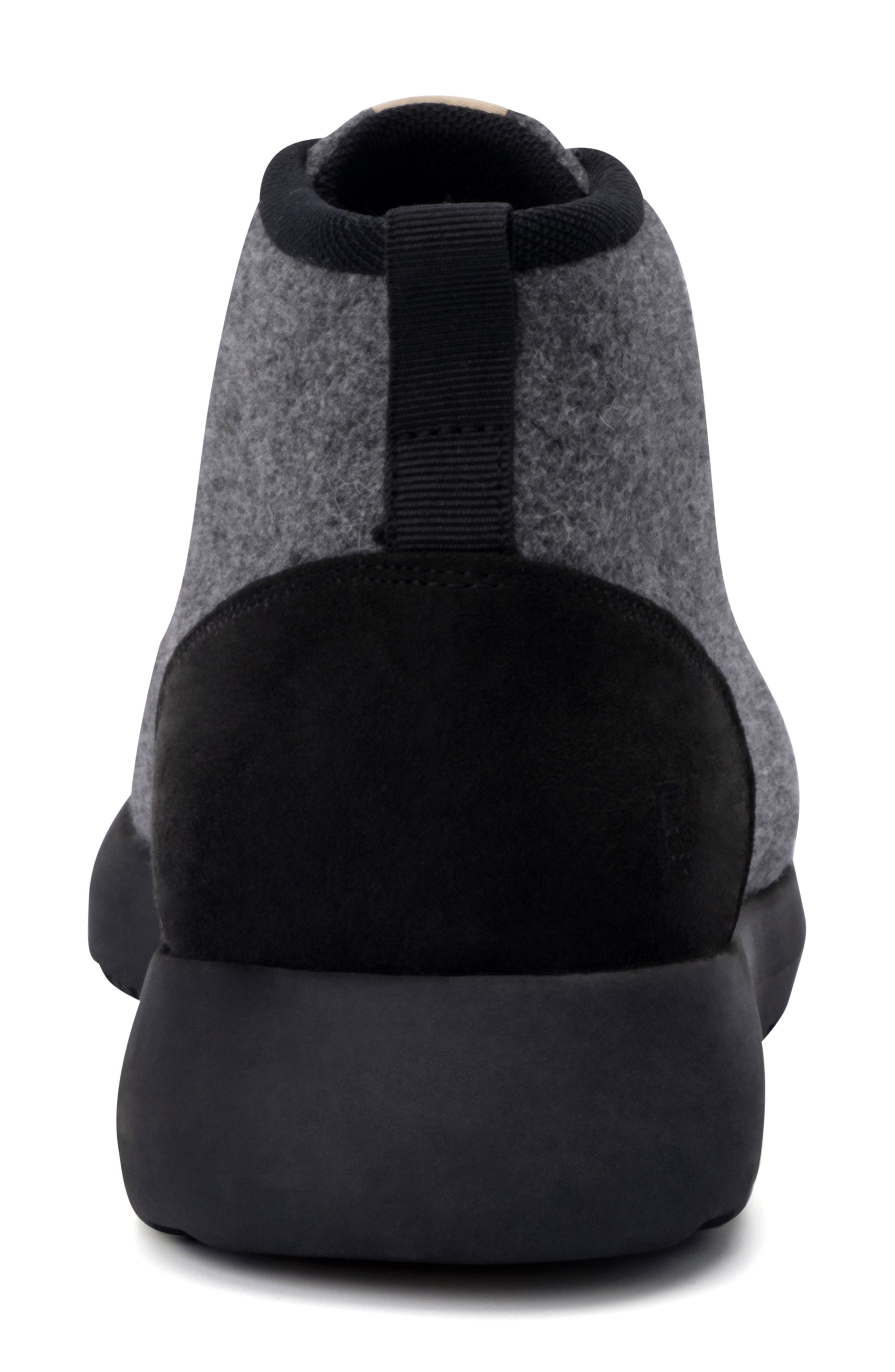 Hybrid Green Label Elwood Chukka Sneaker, Alternate, color, 