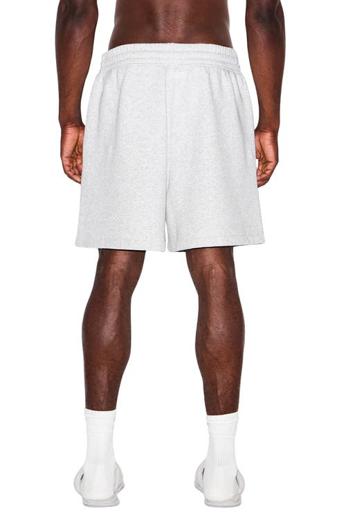 Skims Relaxed Fleece Lounge Shorts In White