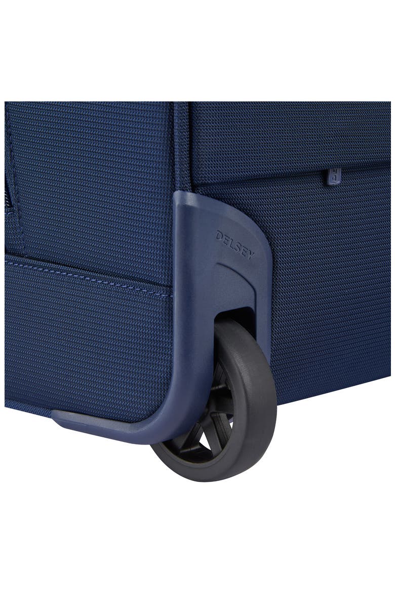 Helium DLX Cabin Spinner Carry-On Bag, Alternate, color, NAVY
