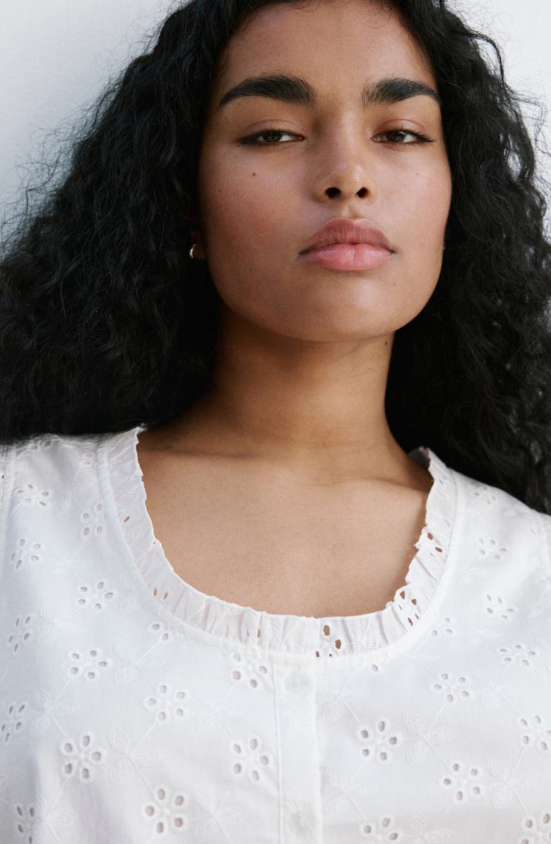 MANGO Embroidered Sleeveless Crop Top, Alternate, color, Off White