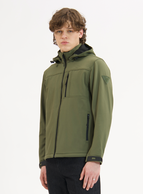 Point Zero Softshell Dewspo Bonded Mesh Jacket In Leaves