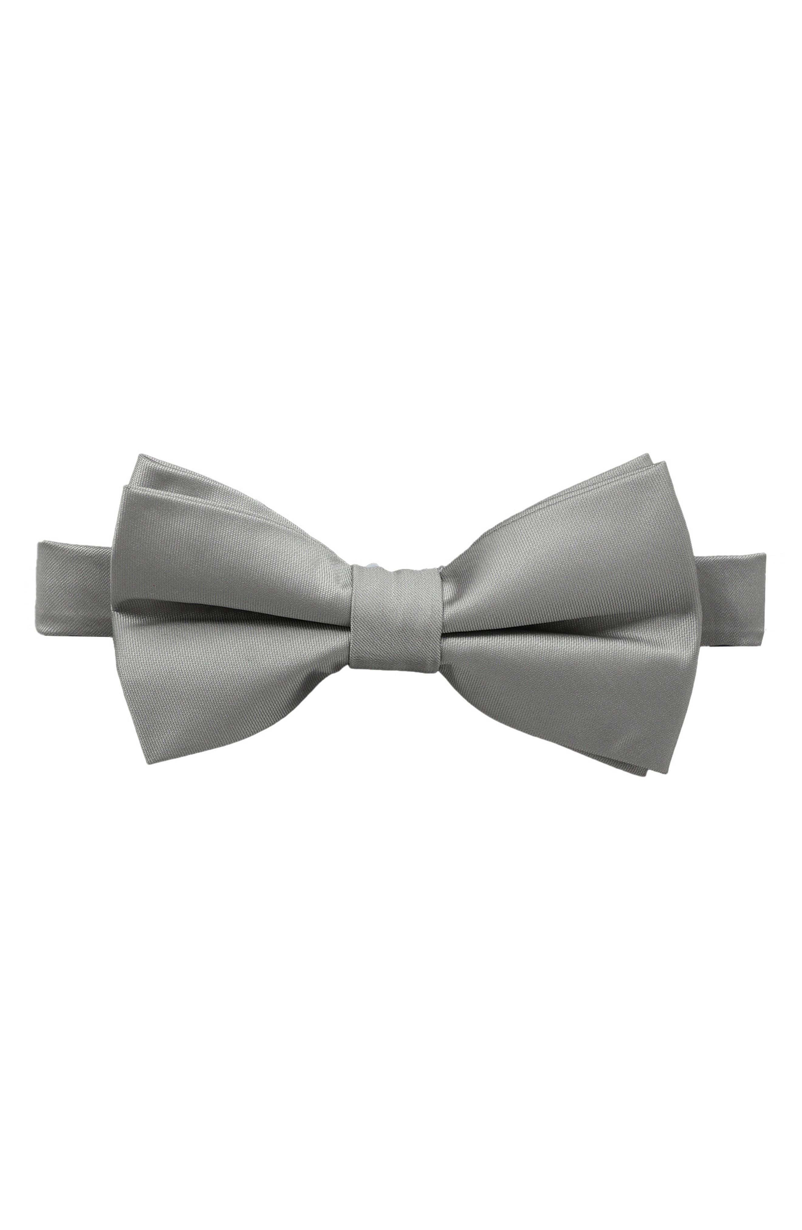 Solid Bow Tie