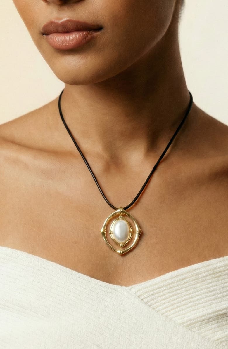 ARGENTO VIVO Bamboo Pendant Necklace, Alternate, color, Gold