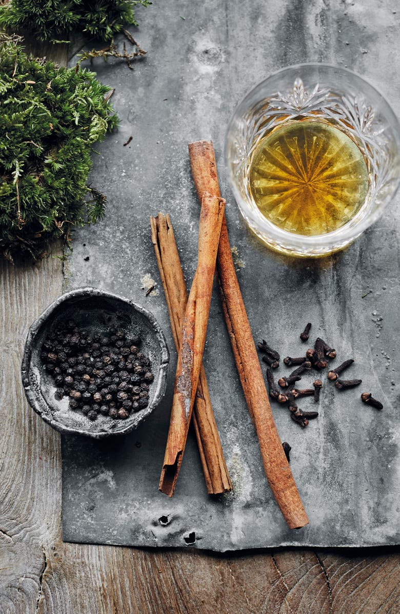 The White Company Highland Escape Reed Diffuser, Alternate, color,