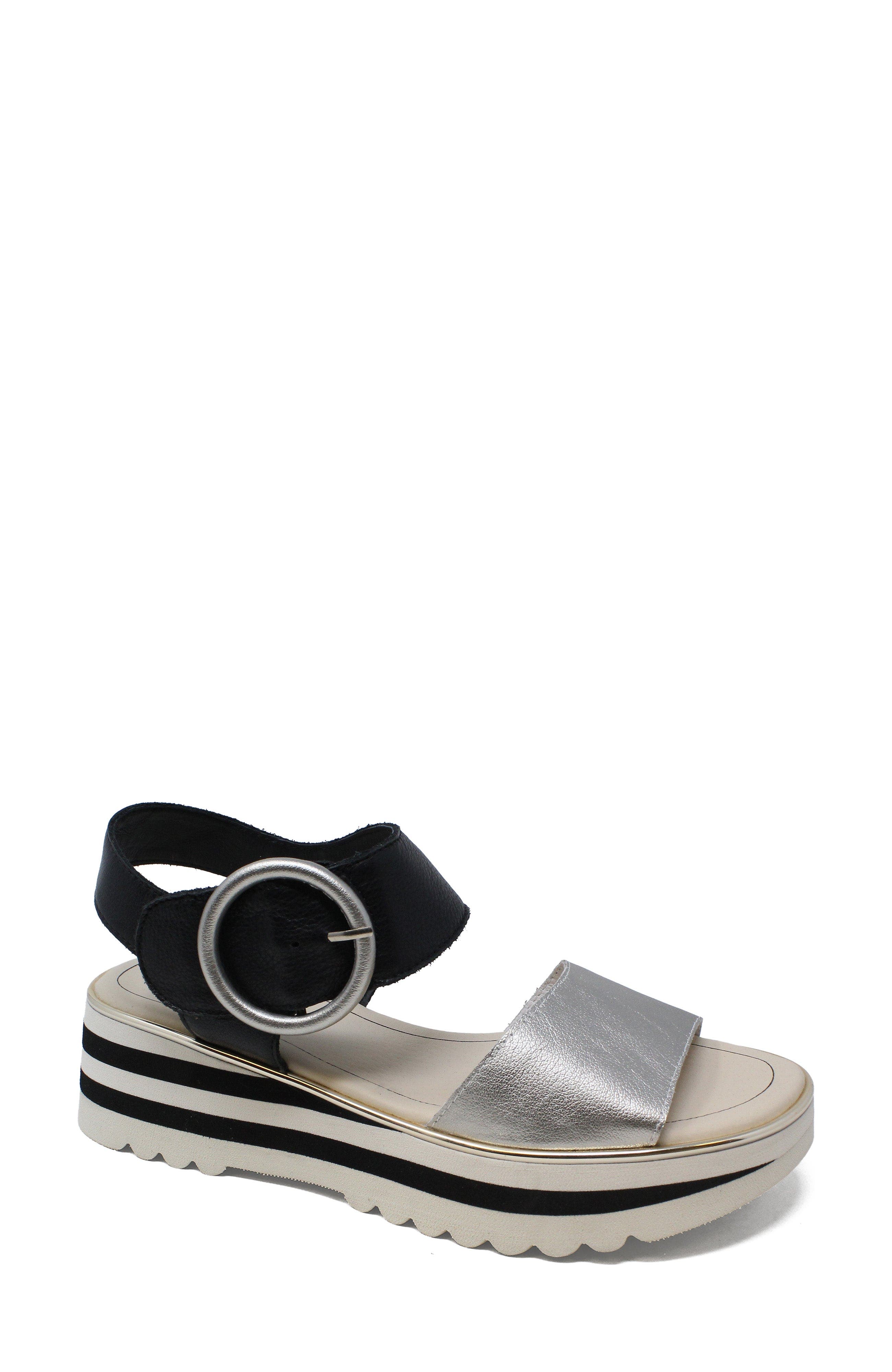 DJANGO AND JULIETTE Harlows Chunky Low Platform Sandal, Main, color, Argento-Black Leather