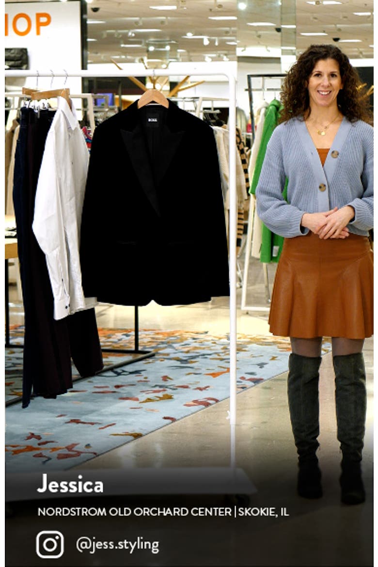 Hutson Cotton Velvet Dinner Jacket video