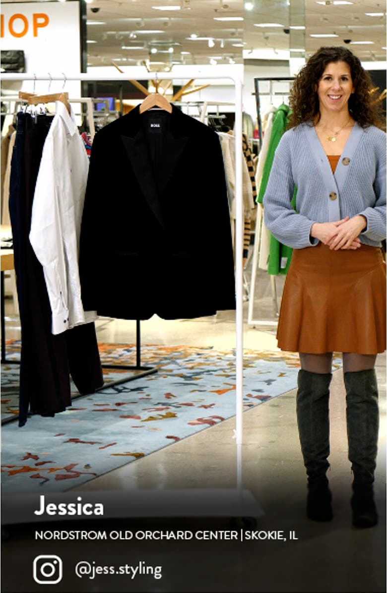 Hutson Cotton Velvet Dinner Jacket, sales video thumbnail