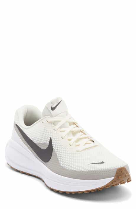 Nike Revolution 8 Running Shoe