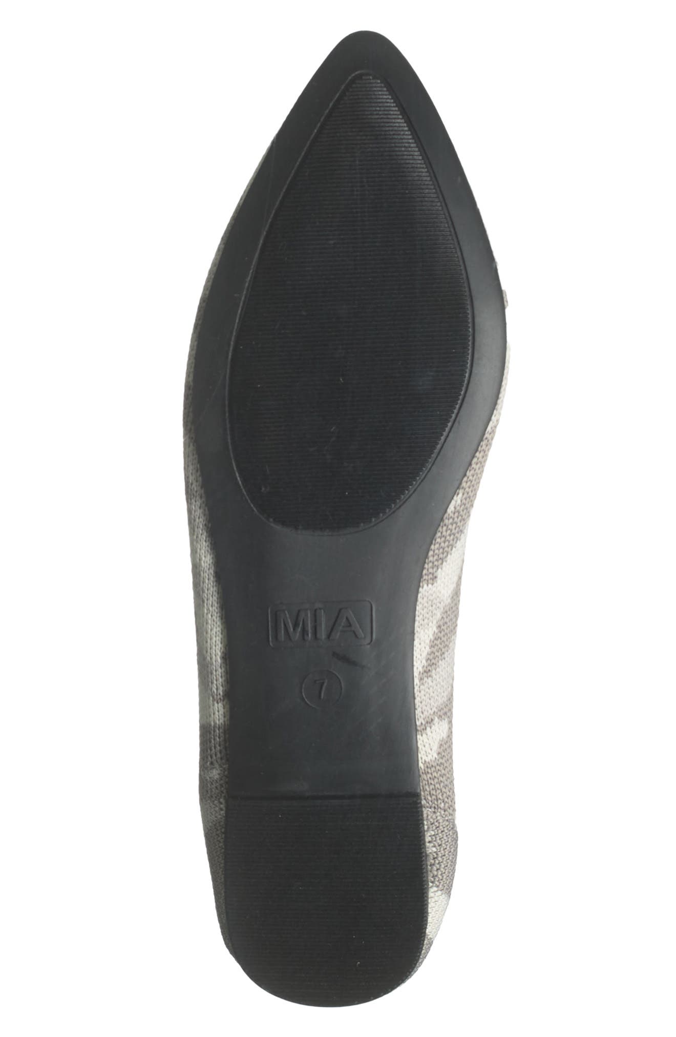 Kerri Pointed Toe Flat, Alternate, color, SNOW CAMO